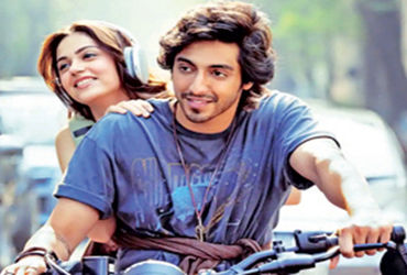 અહાન-અનીતની ફિલ્મ માટે સતરંગા ટાઈટલ મેળવવા પ્રયાસ