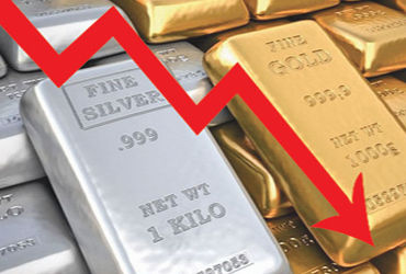 સોના-ચાંદીના ભાવમાં ગાબડું: ચાંદી ઓલ-ટાઈમ હાઈથી રૂ.1.89 લાખ સસ્તી થઈ, સોનાના ભાવમાં પણ કડાકો