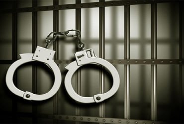 જેતપુરમાં રૂા.4 લાખના બે સોનાના ચેઈનની ચોરી કરનાર ટોળકી ઝડપાઈ