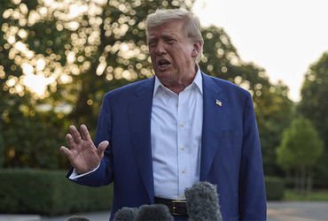 ટેરિફ બાદ હવે ઇરાન યુદ્ધ : અમેરિકામાં ટ્રમ્પ માટે જનતામાં ભારોભાર રોષ