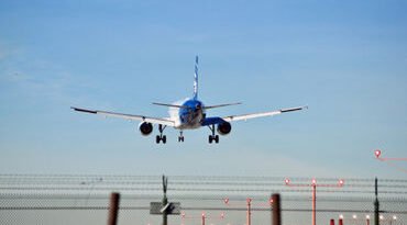 ભારતની એરલાઈન્સનું ‘ક્રેશ લેન્ડિંગ’ નક્કી? FIAની ચેતવણી- સરકાર મદદ કરે નહીંતર તાળાં મારવા પડશે