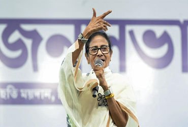 ઋતબ્રતે મમતા પાસેથી ટીએમસી ઝૂંટવી લીધી