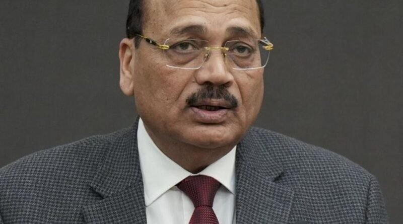 નેશનલ લો સ્કૂલે દીક્ષાંત સમારોહ રદ કર્યો:CJI સૂર્યકાંત ચીફ ગેસ્ટ હતા, વિદ્યાર્થીઓએ વાંધો ઉઠાવ્યો હતો; પહેલા 3 સંસ્થાઓમાં વિરોધ થયો હતો