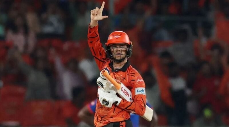 Breaking News: SRH કેપ્ટનશિપ વિવાદ, અભિષેક શર્મા નારાજ, IPL 2027માં બદલશે ટીમ! Breaking News: SRH કેપ્ટનશિપ વિવાદ, અભિષેક શર્મા નારાજ, IPL 2027માં બદલશે ટીમ!
