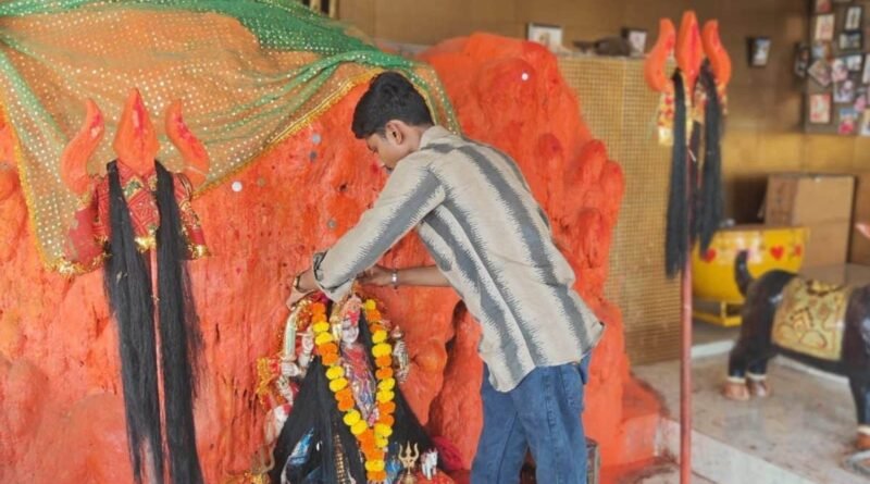 ખરતા વાળ અને માથાના દુખાવાની ફરિયાદ સાથે આવે છે ભક્તો, ચડે છે ચોટલાની માનતા, ક્યાં આવેલું છે આ મંદિર?