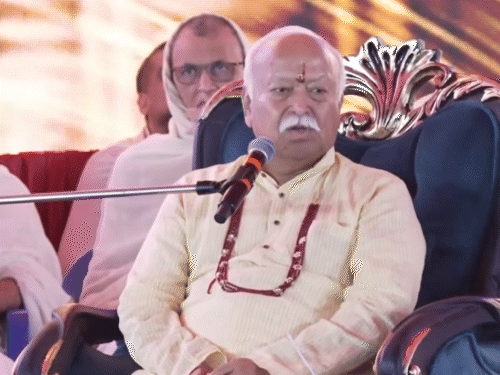ભાગવતે કહ્યું-ધર્મ સંકટમાં આવ્યો તો દેશે નુકસાન ભોગવવું પડશે:ધર્મ અને રાષ્ટ્ર અલગ-અલગ નથી, બંને એકબીજા પર નિર્ભર